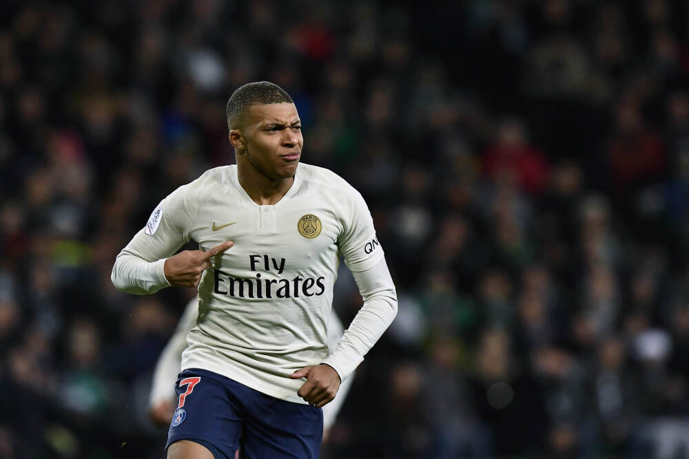 手机 + 充电宝 = 全键盘滑盖手机，Clicks 推出新形态配件 Power Keyboard